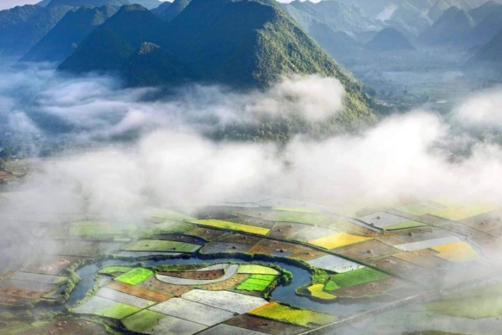Top 7+ most beautiful Vietnamese villages in the northern region