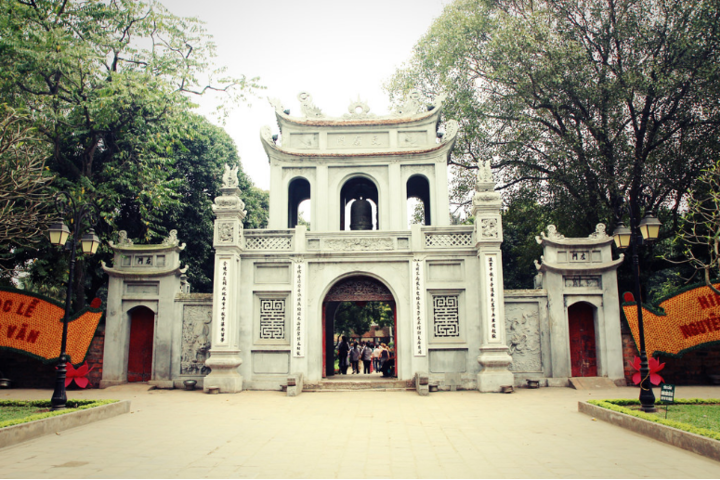 Vietnam Historical Heritages Tour: Unforgettable Experiences