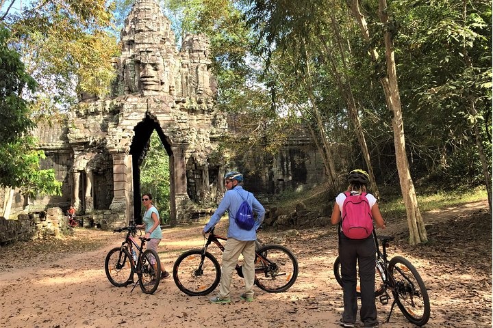 Explore the Best of Cambodia and Vietnam with Exclusive Tour Packages
