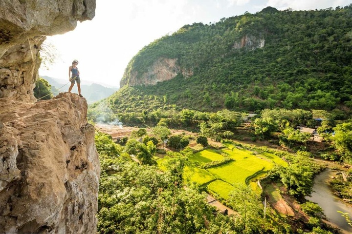 Climbing: An Exhilarating Adventure of Conquering New Heights in Mai Chau Valley