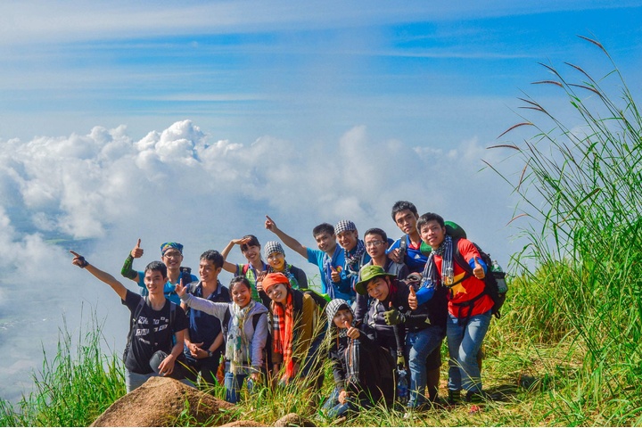 Conquering Lang Biang Mountain: A Journey to the Top