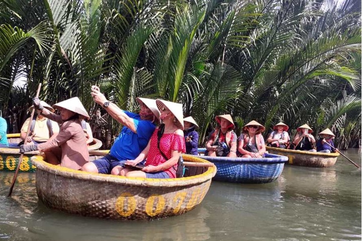 Exploring the Charm of Hoi An, Vietnam