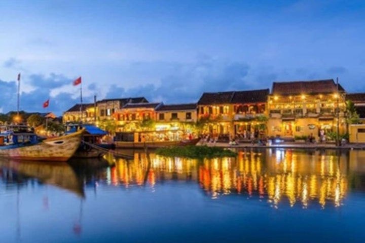 Hanoi to Hoian: Unveiling the Mesmerizing Route