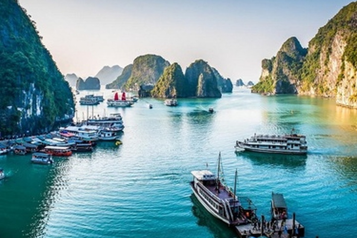 Hanoi-Halong Bay Itinerary: Exploring Two Gems of Vietnam