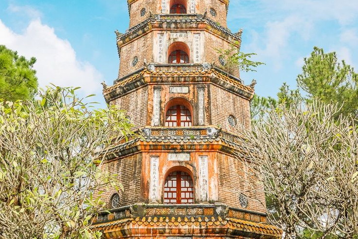 Explore Hue, Vietnam: A Whimsical Itinerary for the Soulful Traveler