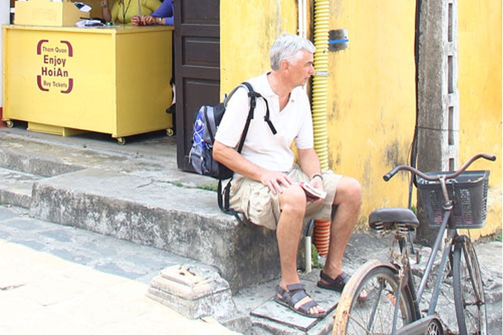Exploring Vietnam: Tailored Tours for Senior Travelers