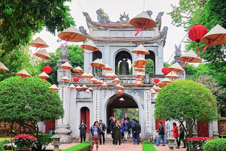 The Official Vietnam Tourism Website: Explore Vietnam's Travel Wonders and Discover Magical Destinations.