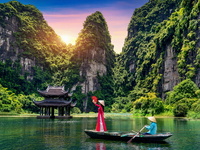 Discover the Wonders of Vietnam Tour 13 Days / 12 Nights