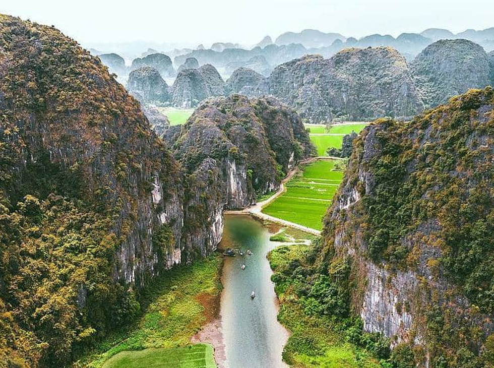 Discover the Magic of a Ninh Binh Excursion 2 Days / 1 Nights
