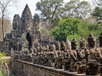Unlock the Mysteries of Khmer Tempiles 3 Days / 2 Nights