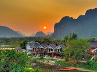 Discover the Thrills of Laos 6 Days / 5 Nights