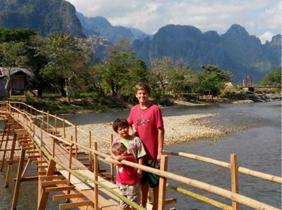 Discover the Enchantment of Laos 8 Days / 7 Nights