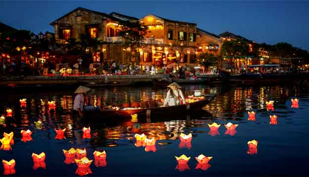 Lanterns in Hoi An - things to do Vietnam