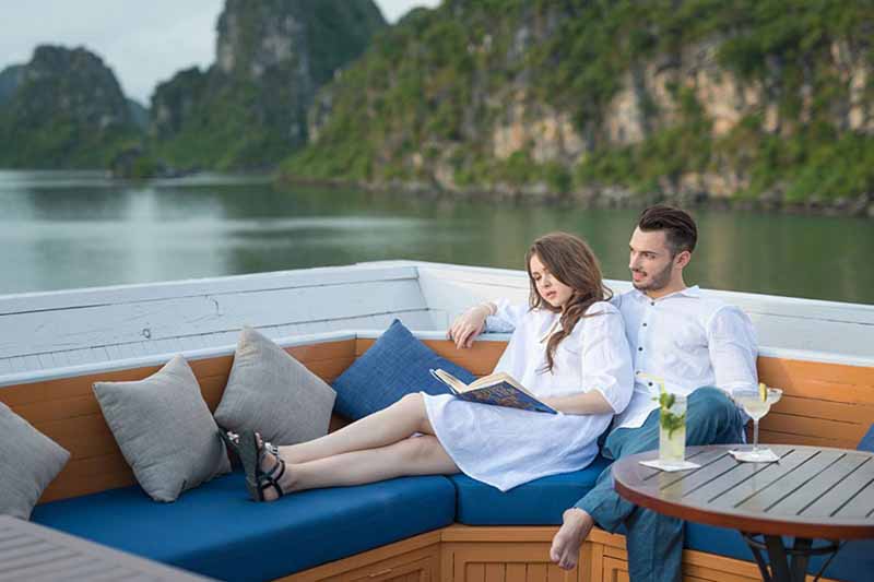 Honeymoon in Ha Long Bay