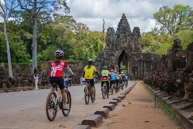 Ready for an adventure like no other, Take a ride through the ancient ruins of Angkor Wat to experience an unforgettable journey