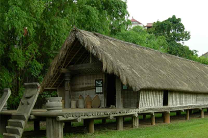 Ethnic vernacular architecture
