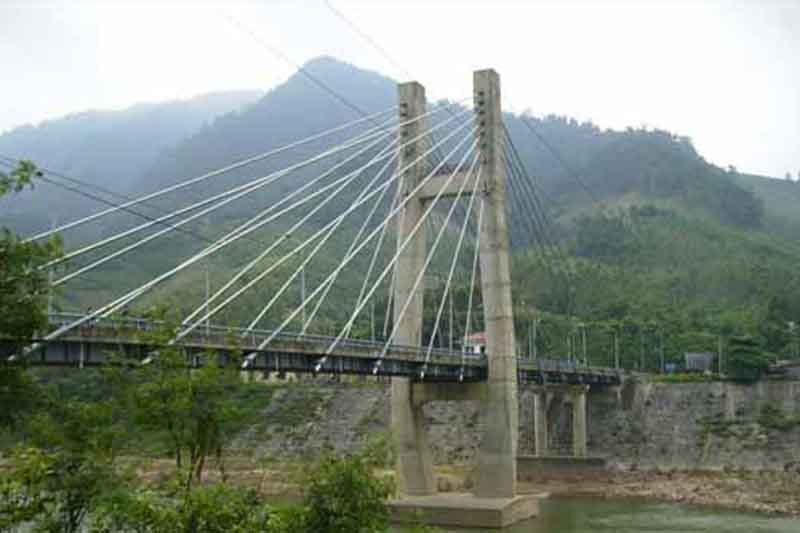 the Dak Rong Bridge