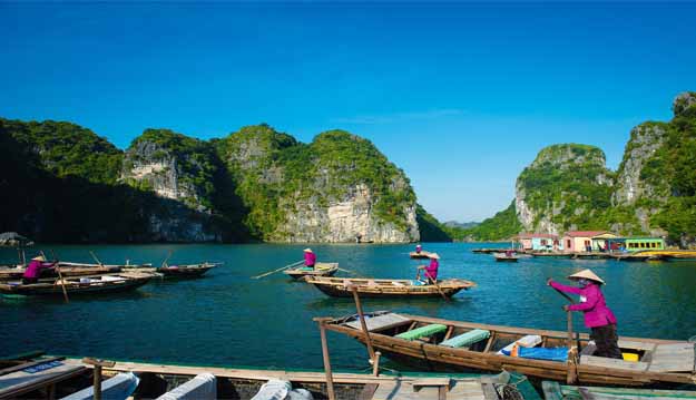 Halong Bay - things to do Vietnam