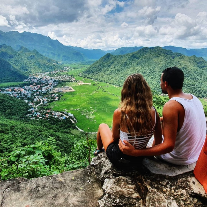 Enjoy the peaceful and relaxing atmosphere in Mai Chau