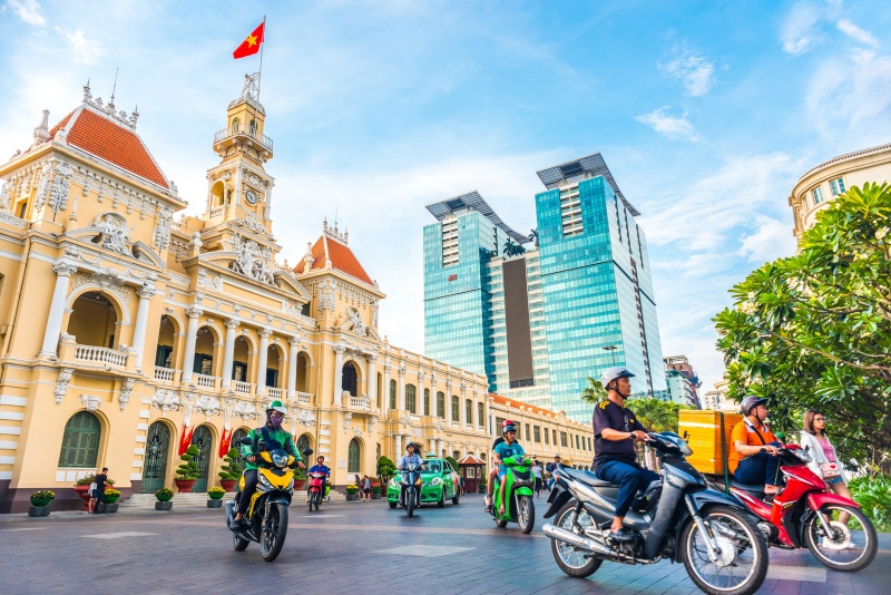 Visit the highlights of Ho Chi Minh City during a honey trip in Vietnam