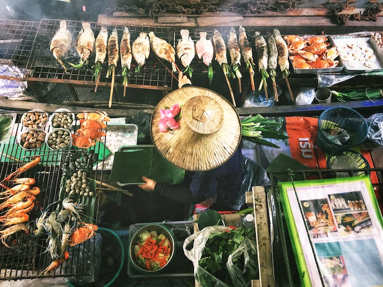 Vietnam Tours Guide: Experience Unique Local Cuisine