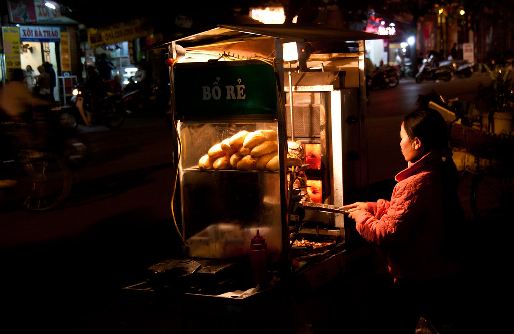 Uncovering the Hidden Gems of Hanoi’s Street Food Scene