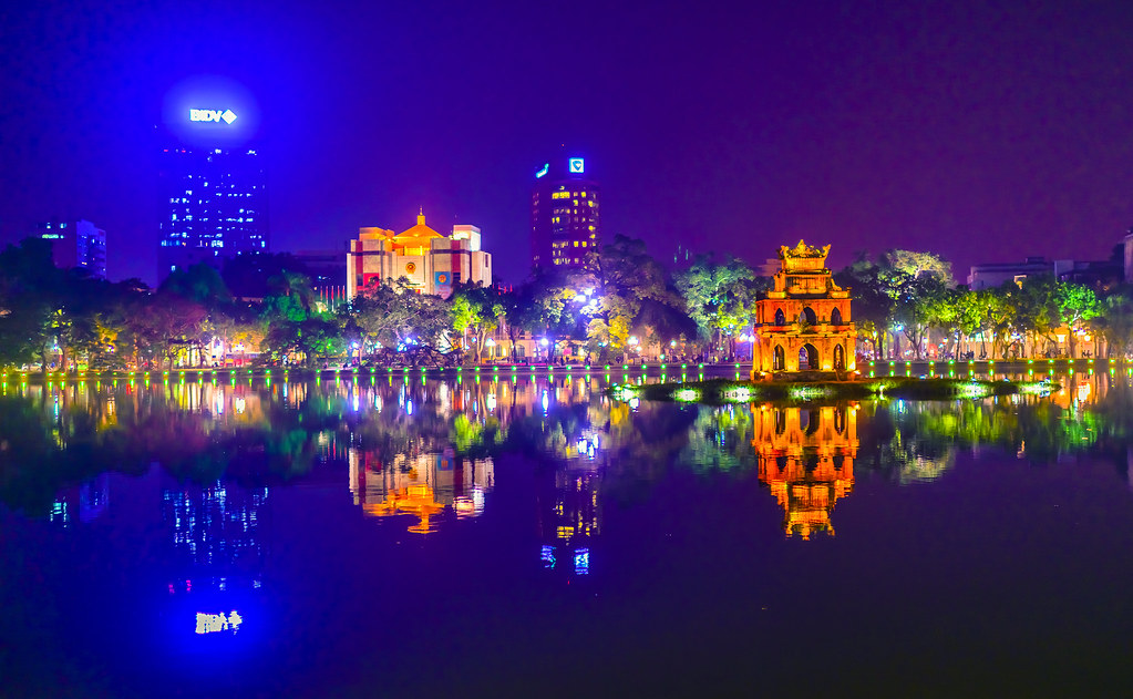 Discover the Rich History of Hanoi While Exploring Ancient Structures, Markets, and Temples