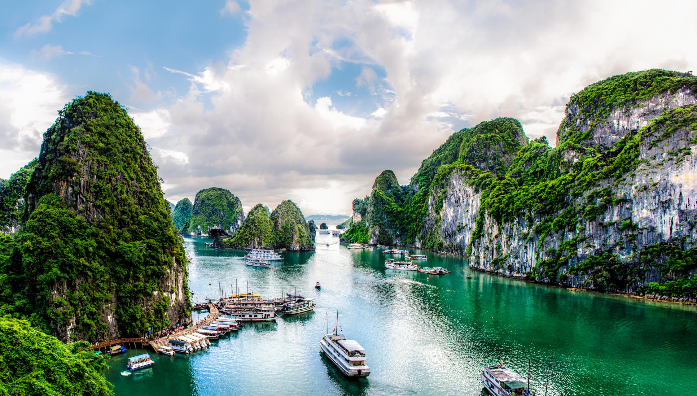 A Halong Bay Luxury Cruise with Paradise Cruises — No Destinations