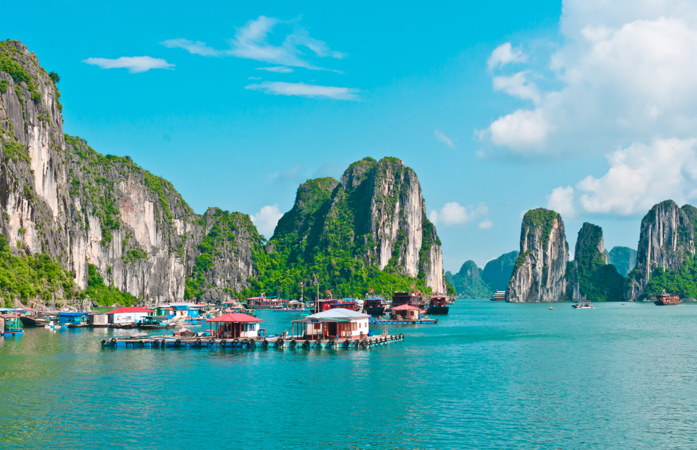Make A Trip To Vietnam With Ease Of Getting The Visa - AZ Web