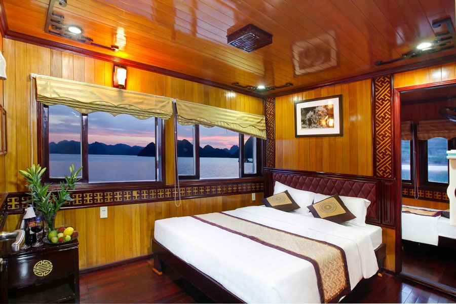 Golden Lotus Cruise Halong family cabin
