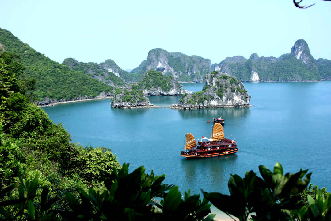Escape the hustle and bustle of Hanoi and embark on a breathtaking journey through Halong Bay. 