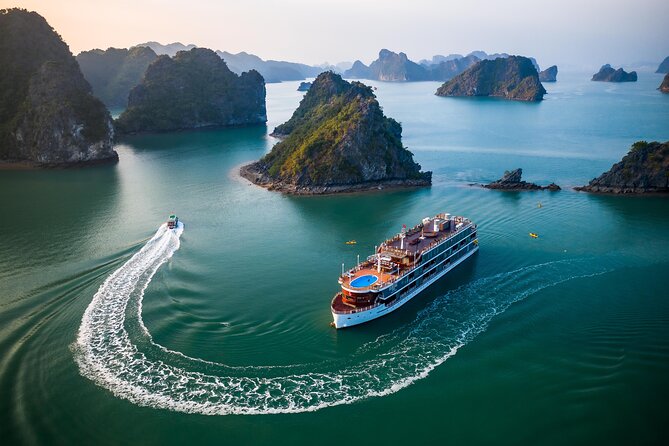 Discover the Magic of Halong Bay with Incredible Boat Trip Experience