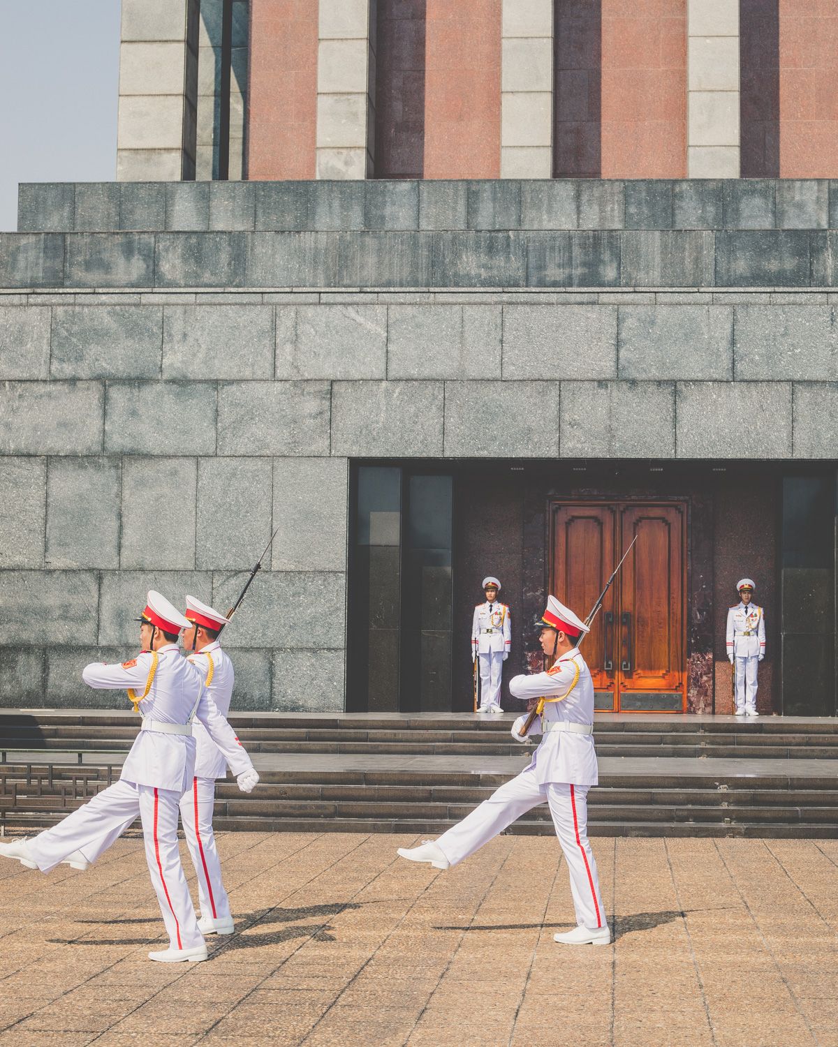 Vietnam Itinerary: Exploring the Fascinating Ho Chi Minh Mausoleum