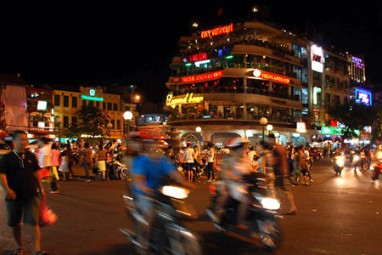 Hanoi Nightlife: Hanoi Old Quarter