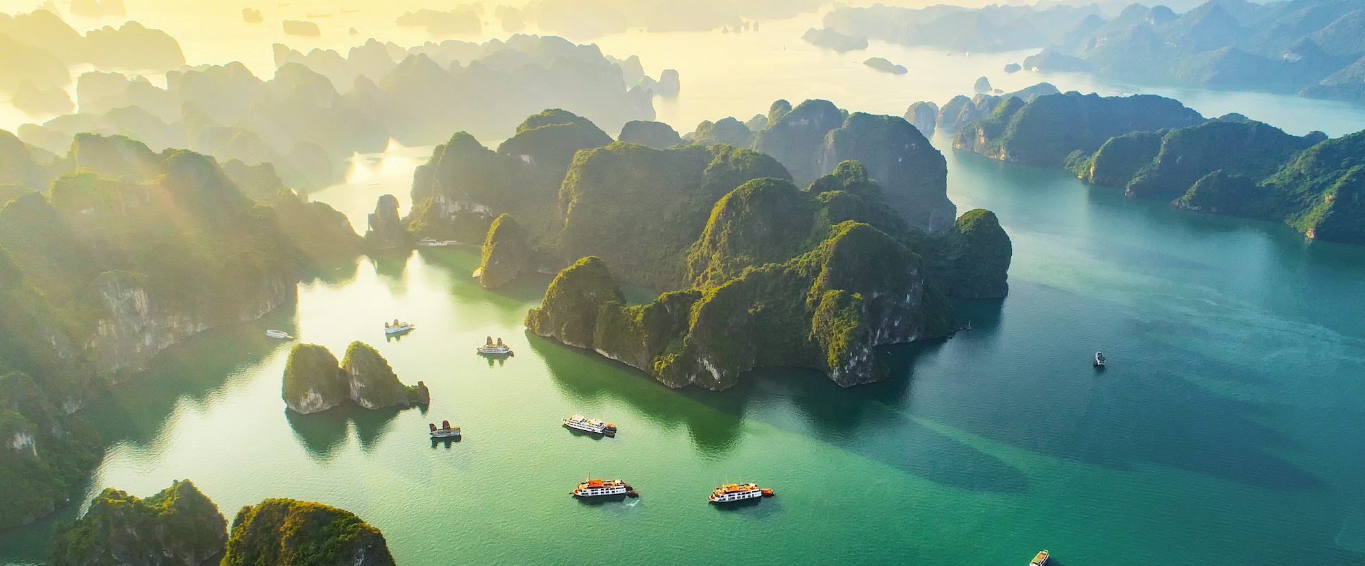 Vietnam Travel Guide: Halong Bay