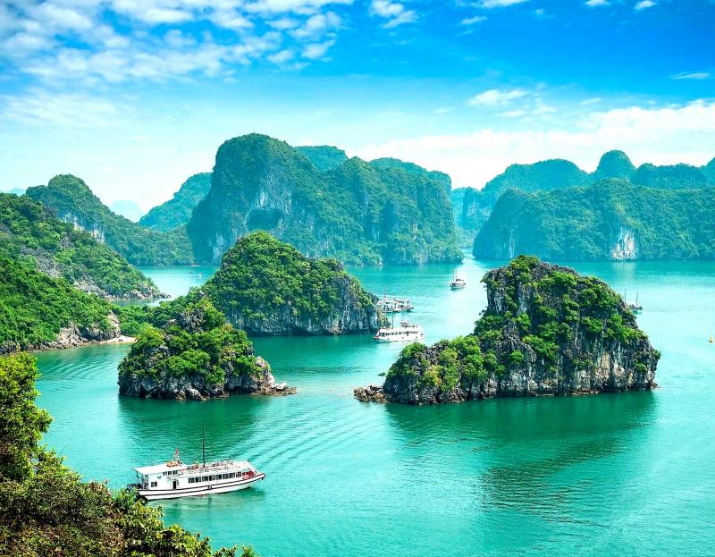 Vietnam Tours & Vacation Packages 2024