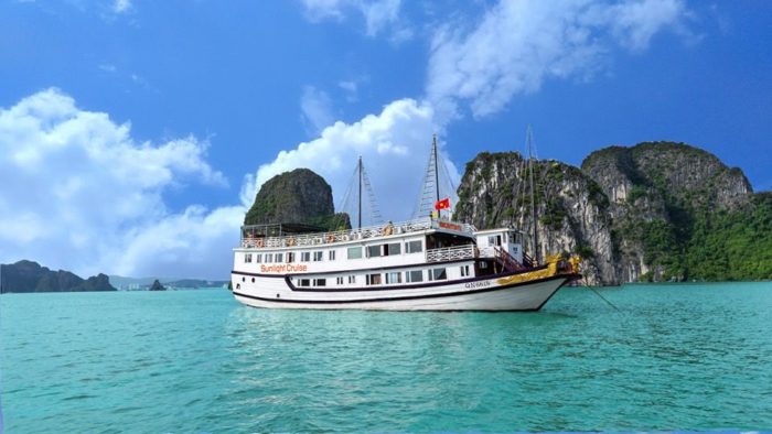 Epic Cruise Adventure in Halong Bay