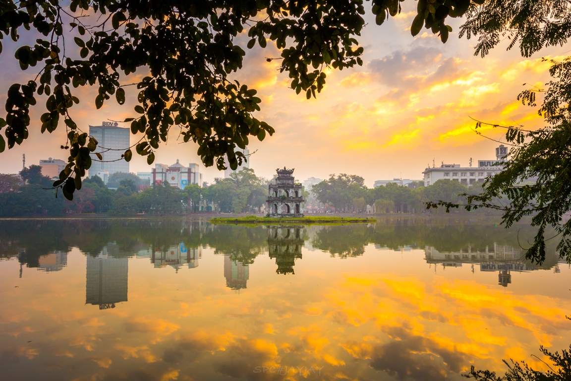 Hanoi  City Tour 1 day: Hoan Kiem Lake