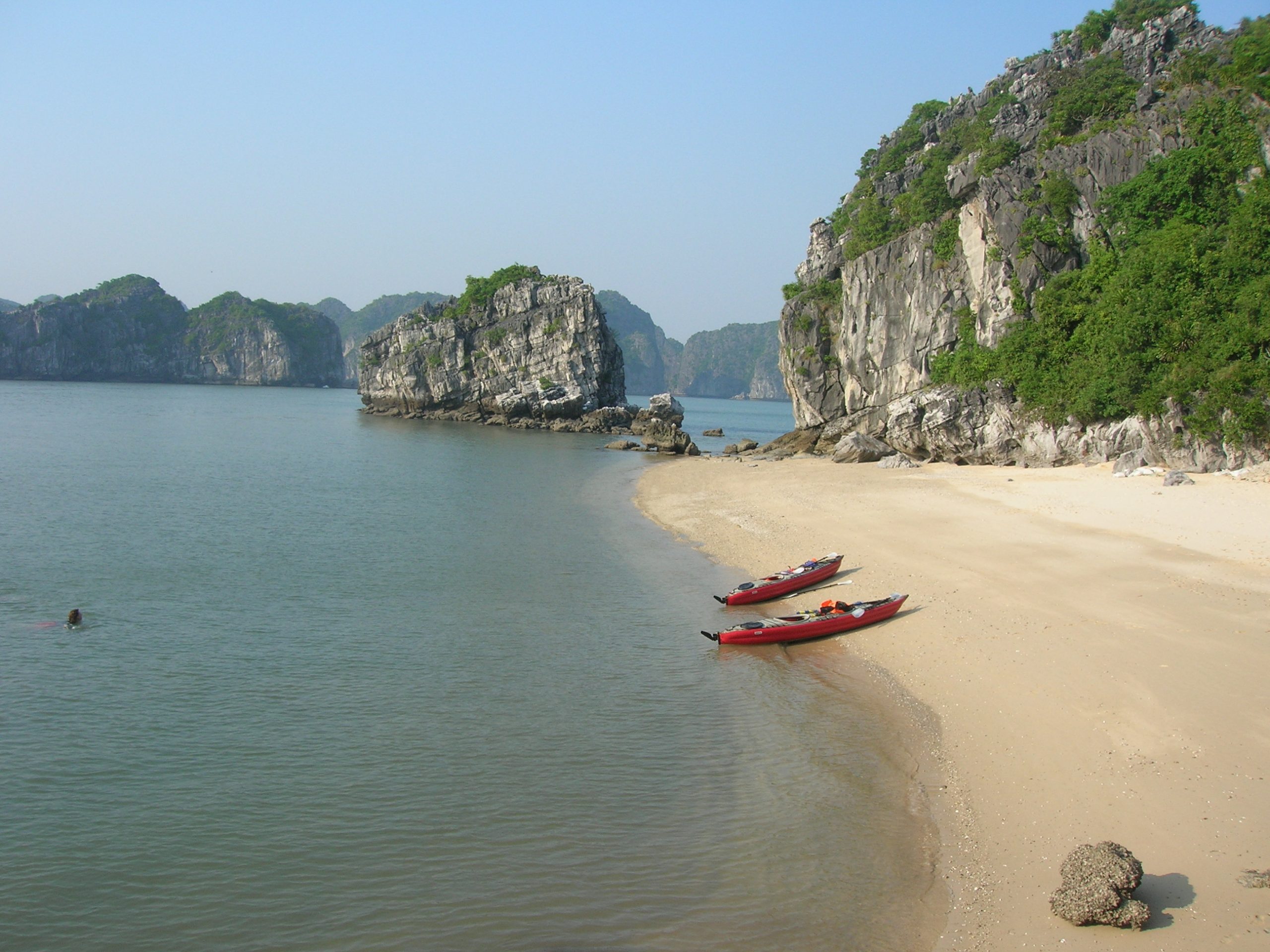 Deep Vietnam Kayaking - Vietnam local travel holiday & tours