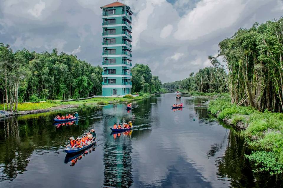 Take an adventure, explore the world, and witness its beauty. At Floating Village you can get a unique perspective on life
