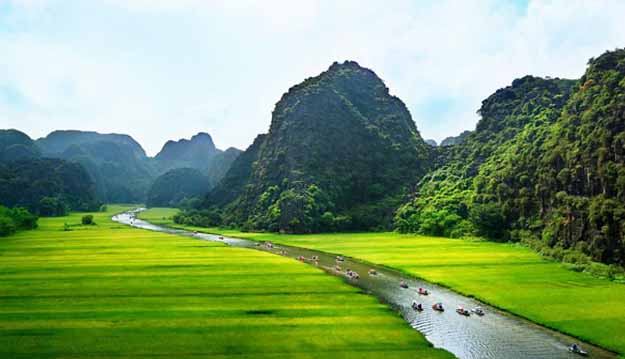 Rice field and river, NinhBinh, Vietnam - things to do Vietnam