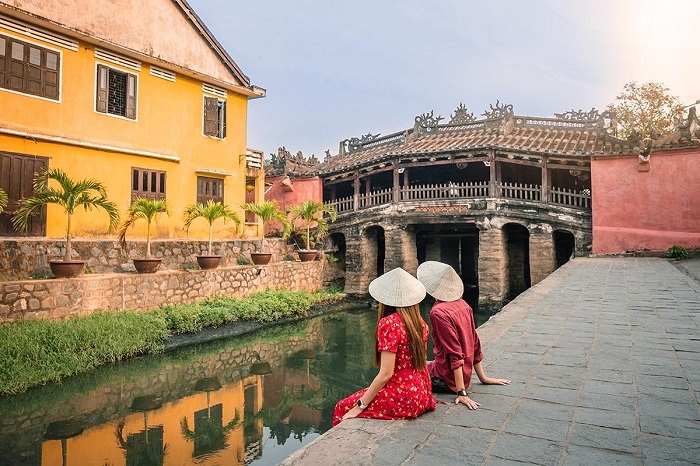 Take a cruise through the picturesque waterways of Hoi An and let the iconic Japanese Bridge take you back in time