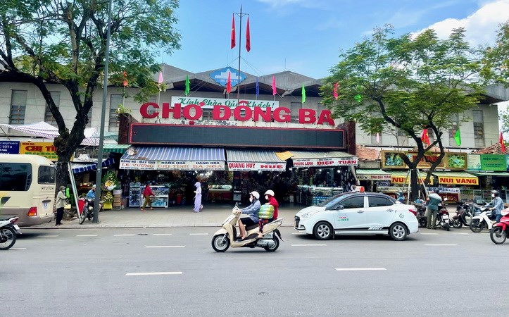 Step into the vibrant streets of Hue and explore Dong Ba - Dong Ba Market