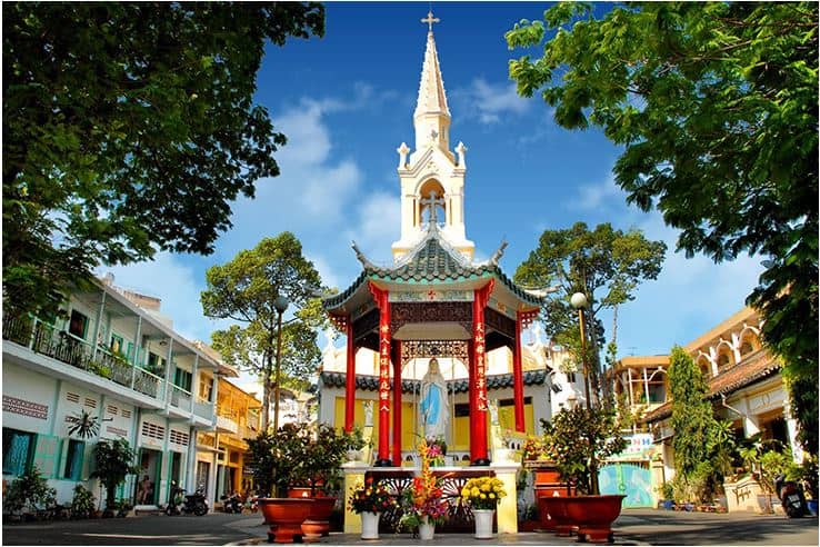 Awe-inspiring beauty is the language of this historical monument, Cha Tam Church Ho Chi Minh City