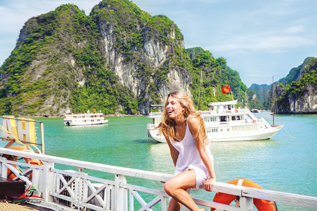 Let the beautiful, serene view of Halong Bay relax and recharge your spirit