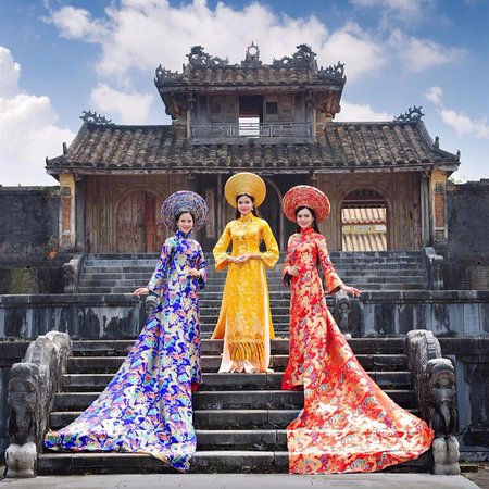 Hue Royal Ao Dai - traditional dress in vietnam