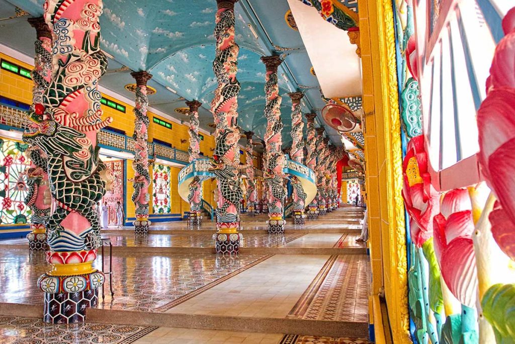 Explore the spiritual beauty of Vietnams Cao Dai Temple