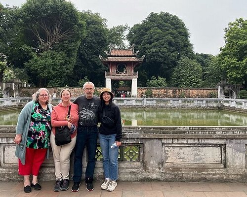Some of the best memories are made when exploring the world with unique people - hanoi tour agency
