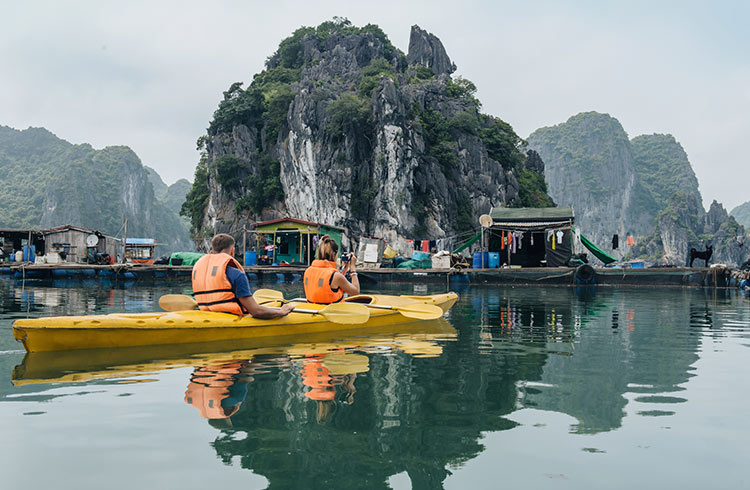Be captivated by the beauty of Halong Bay - best trips in Vietnam
