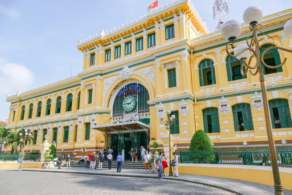 Explore the beautiful architecture of Central Post Office and experience a journey of nostalgia - walking tour saigon